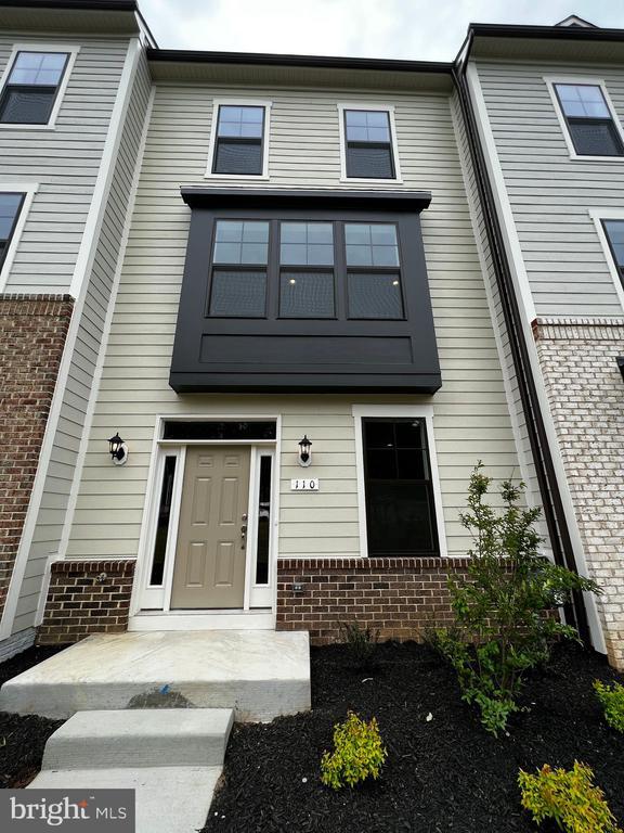 Photo - 110 Kinross Ln Townhome