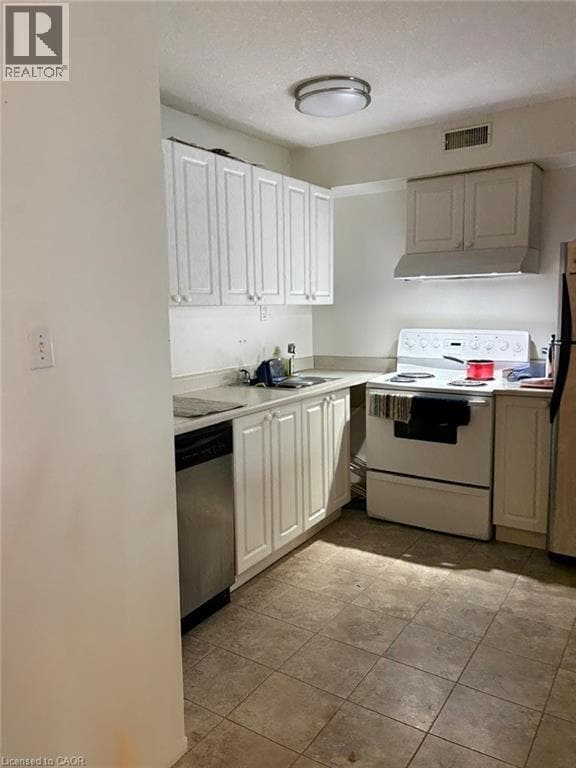 Photo - 52 Wellington St Unit 3