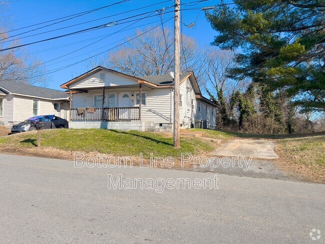 Building Photo - 910 N Morris St Rental