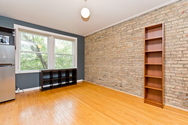 Photo - 4240 N Clarendon Ave Unit 314N