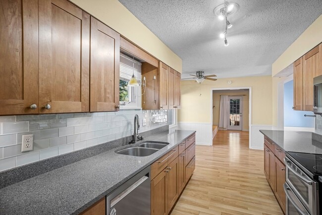 Photo - 8044 Neshoba Rd