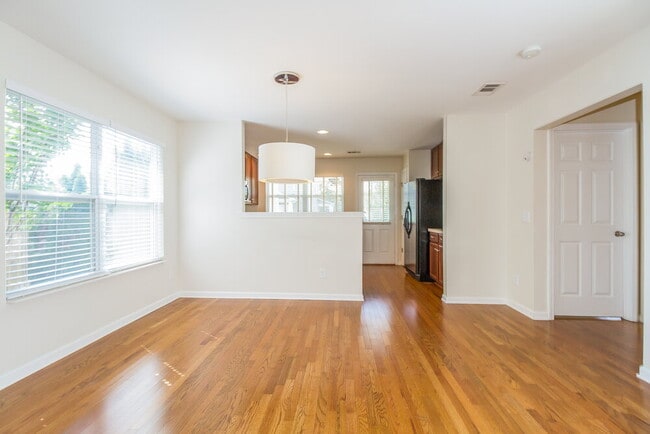 Photo - 2151 Erin Ln