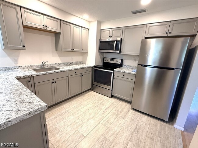 Photo - 1501 SE 32nd St