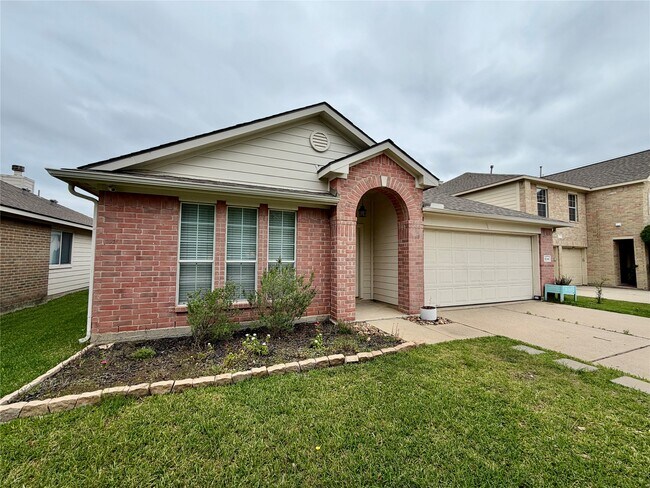Photo - 25206 Barmby Dr