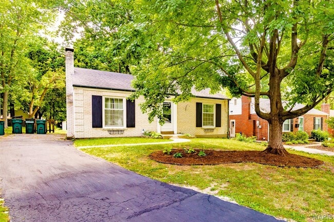 Photo - 330 Calvert Ave