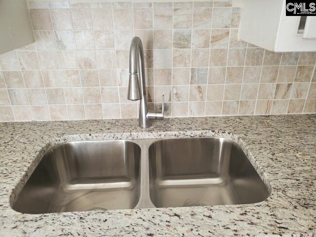 Photo - 340 S Bull St