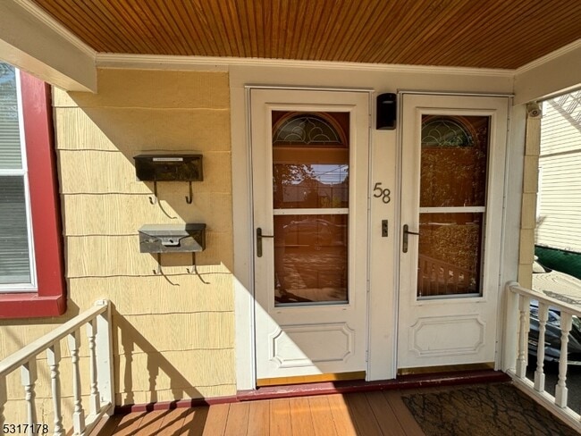 Photo - 58 Maple Ave
