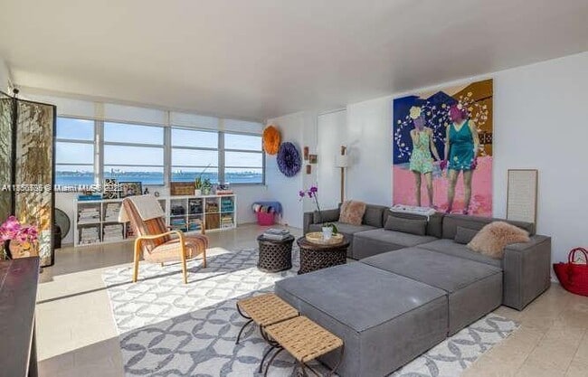 Photo - 20 Island Ave