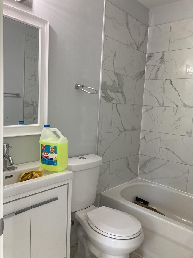 Photo - 34 Nason Rd Unité 4