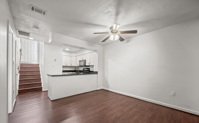 Photo - 18120 Windsor Hill Dr Unidad 106