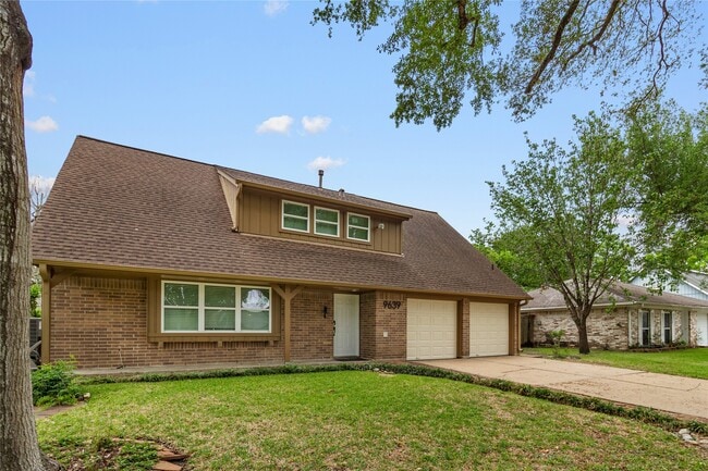 Building Photo - 9639 Springview Ln