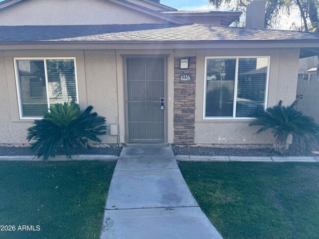 Photo - 1226 N 85th Pl