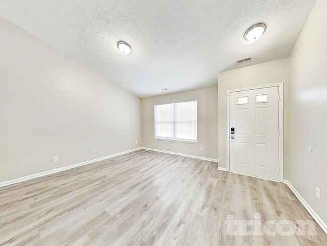 Photo - 1102 Berwyn Rd