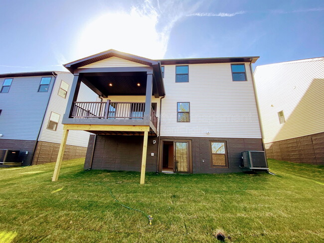 Photo - 1226 City View Ln
