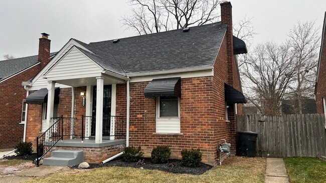 Photo - 19934 Manor St