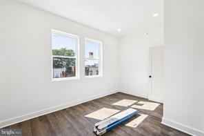 Photo - 4237 Mantua Ave