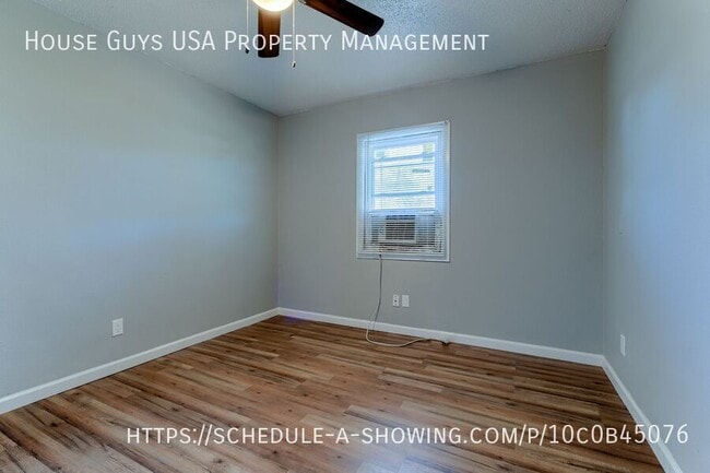 Photo - 6102 E 153 Terrace Unit B