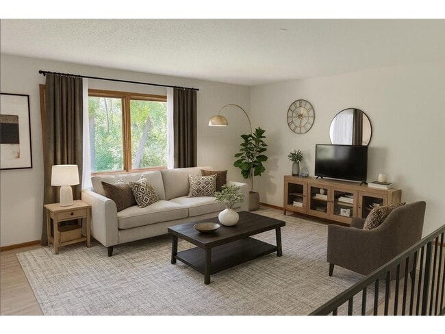 Photo - 5420-5422 Mallard Ln