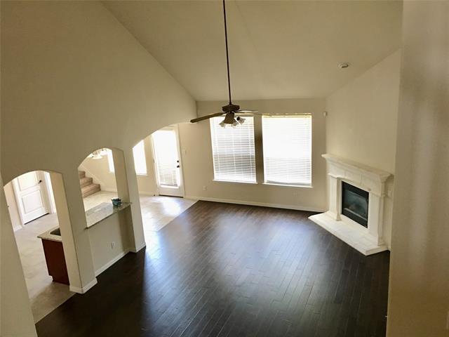 Photo - 8904 Brook Hollow Dr