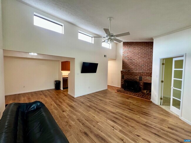 116 Turtle Creek Rd Unit 111