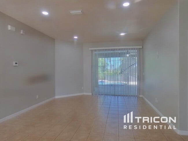 Photo - 4907 Cape Hatteras Dr