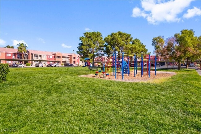 Building Photo - 4730 E Craig Rd Unit 2014