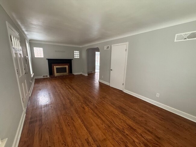 Photo - 9066 Pallardy Ln