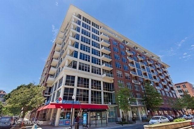 Building Photo - 901 W Madison St Unit 805