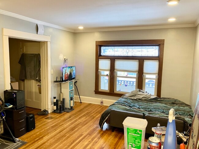 Photo - 67 Olcott Ave Unit Lower