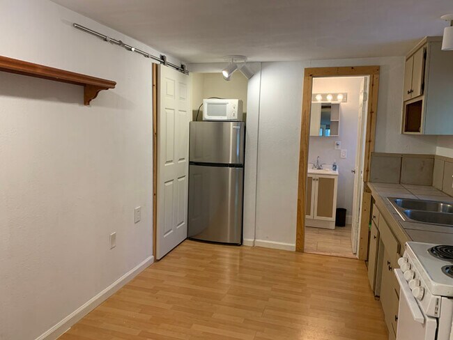 Photo - 6604 Ridgeway Dr