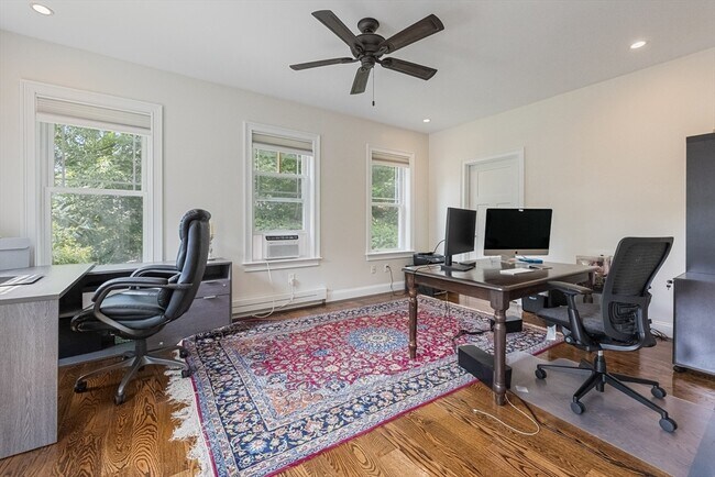 Photo - 9 Washington Ave