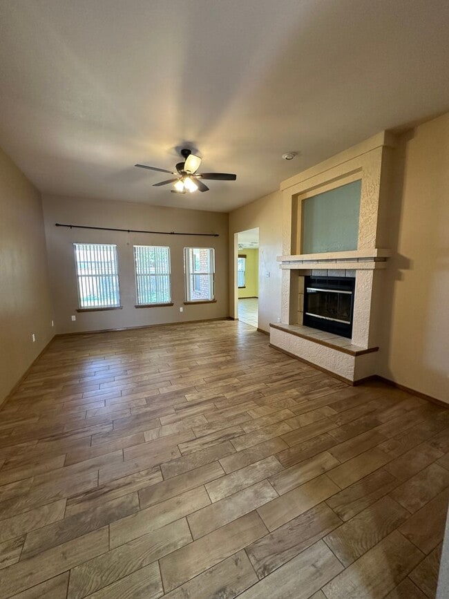 Photo - Cozy 4 Bed 2 Bath! Mesa School District !