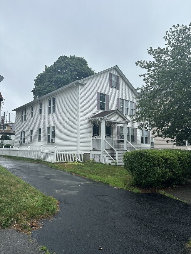Building Photo - 69 Upsala St Rental