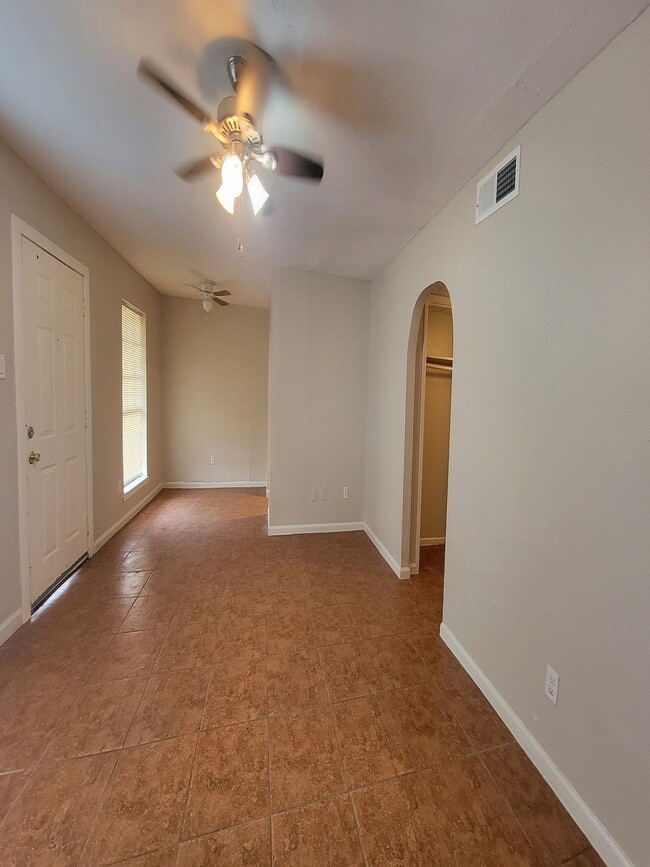 Photo - 7301 Jensen Dr Unit 1