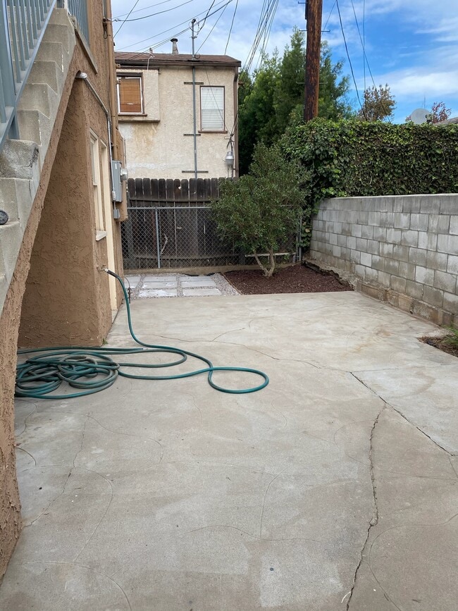 Photo - 4557 Alumni Ave Unit 1