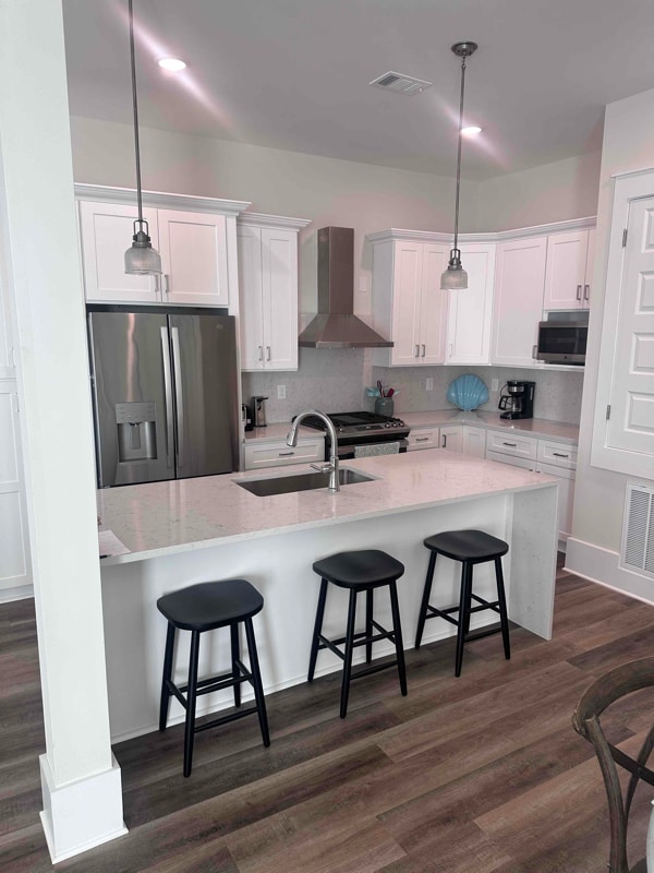 Photo - 546 Howard Ave