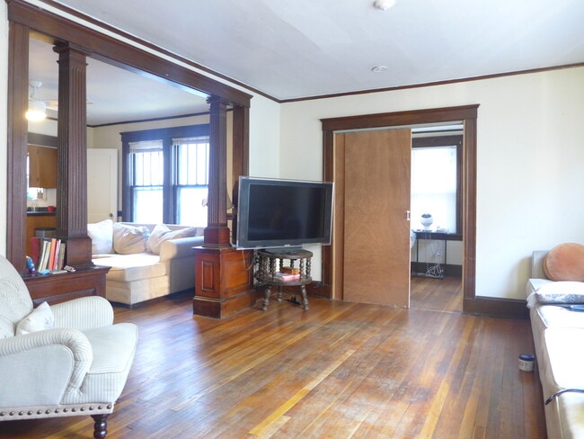 Photo - 171 Hillside St Unit 1