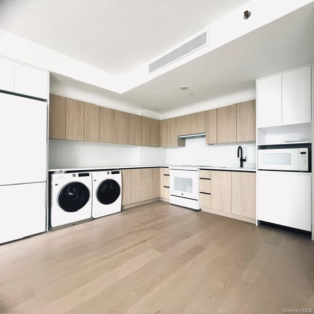 Photo - 1807 66th St Unit 3E