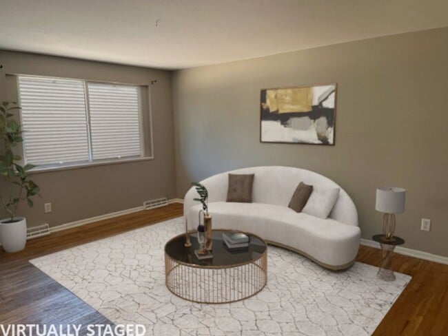 Photo - Lovely 5-bedroom, 2-1/2 bath home.  Centrally-located in Longmont with convenient access to shopp...