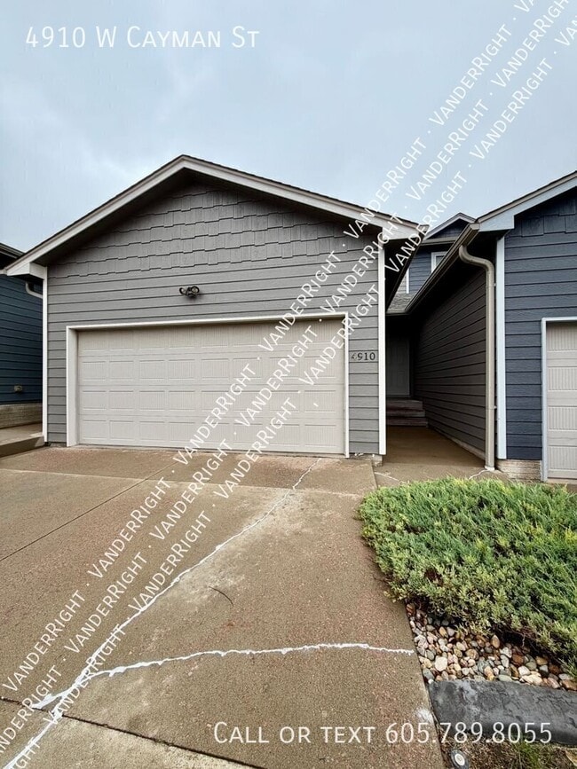 Photo - 4910 W Cayman St