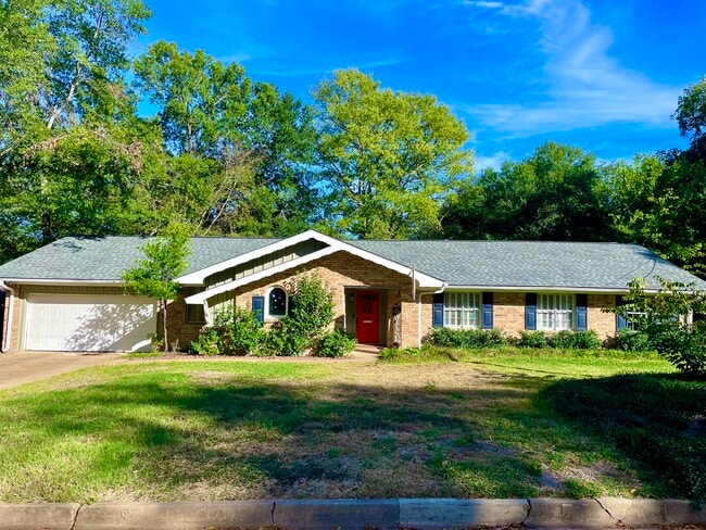 Photo - 3216 Brookside Dr