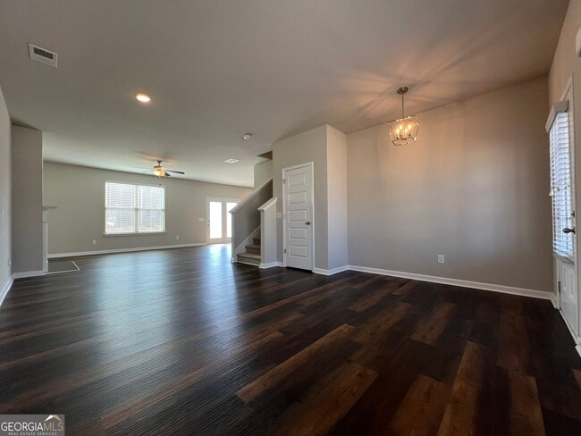 Photo - 204 Cornwell Wy