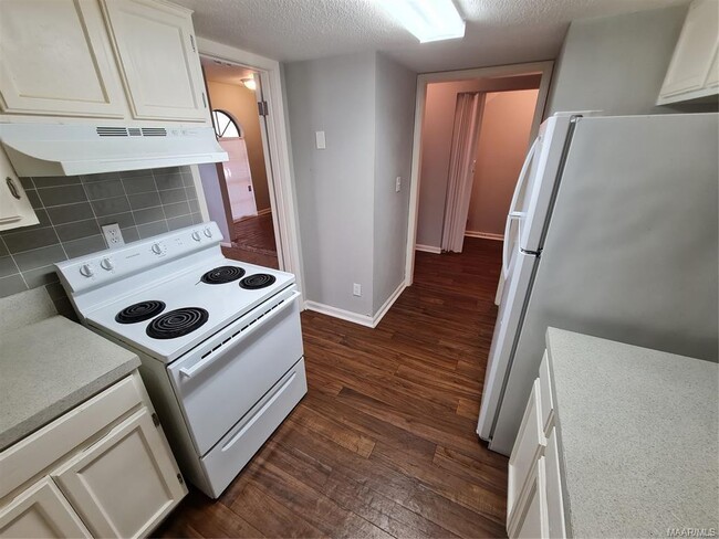 Photo - 364 Yesterhouse Dr