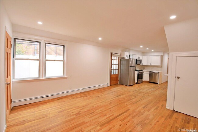 750 E Broadway Unit C2
