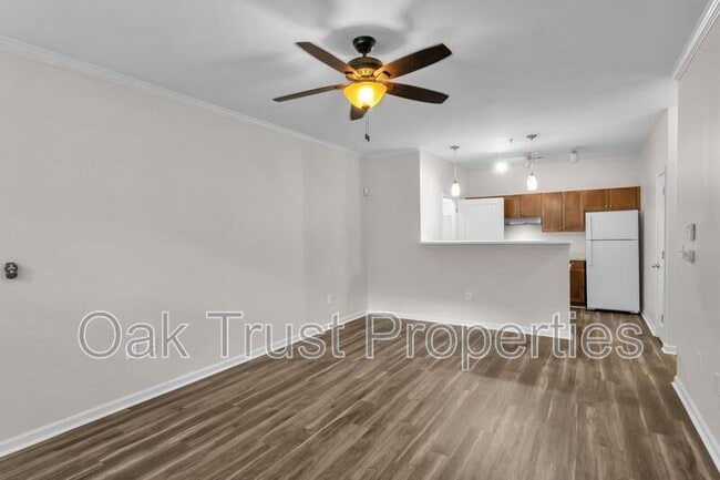 Photo - 100 Bucksley Ln