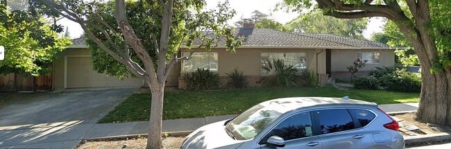 Photo - 245 Alviso St