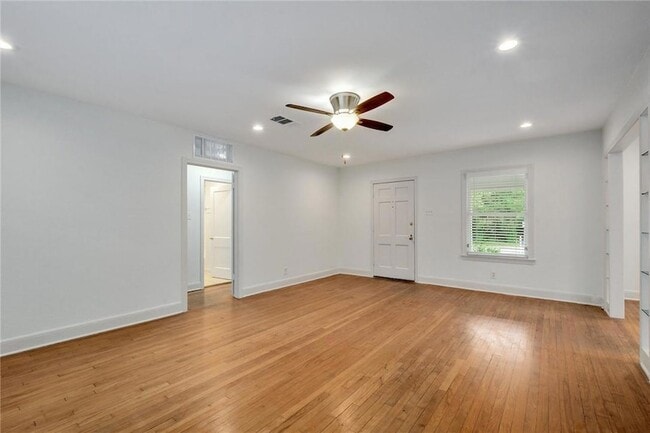 Photo - 4909 Shoal Creek Blvd