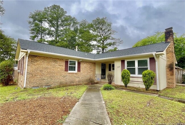 Building Photo - 717 Rockwood Dr