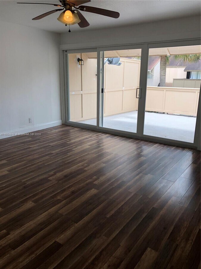 Photo - 836 NW 82nd Ave