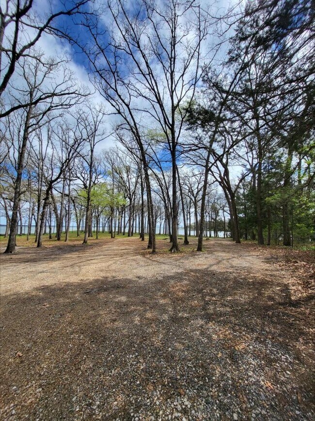 Photo - 10081 Jacobs Ln